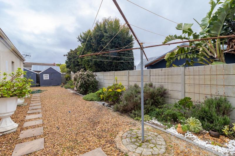 To Let 3 Bedroom Property for Rent in Table View Western Cape